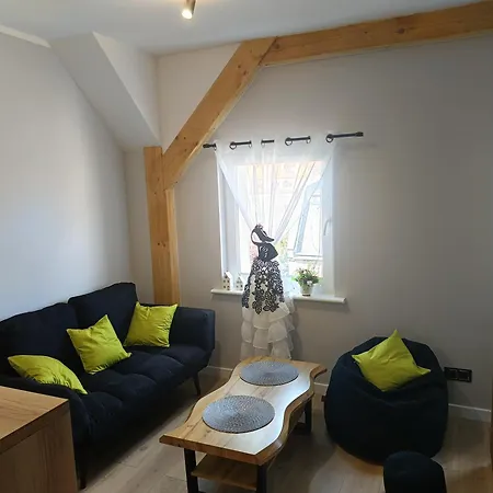 Mieszkanie - Najem Krotkoterminowy * Szczecin