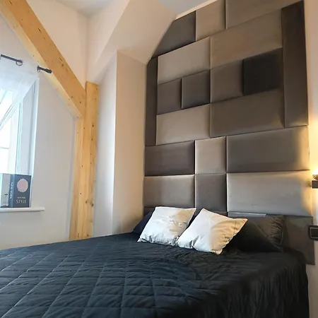 Lejlighed Mieszkanie - Najem Krotkoterminowy *