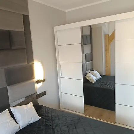 Mieszkanie - Najem Krotkoterminowy